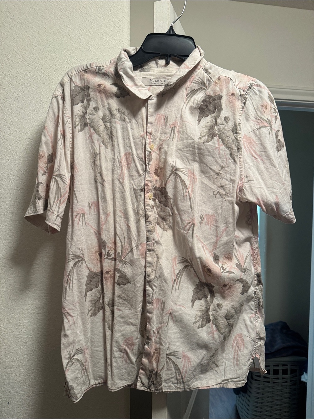 All Saints Pale Pink & Gray Floral Short Sleeve Button-Up Shirt